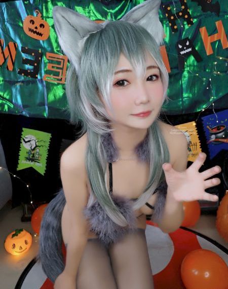 欧美日韩巨乳制服_剧情片免费电视剧