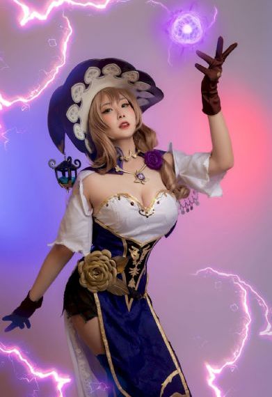 欧美美女叉叉_4K在线播放